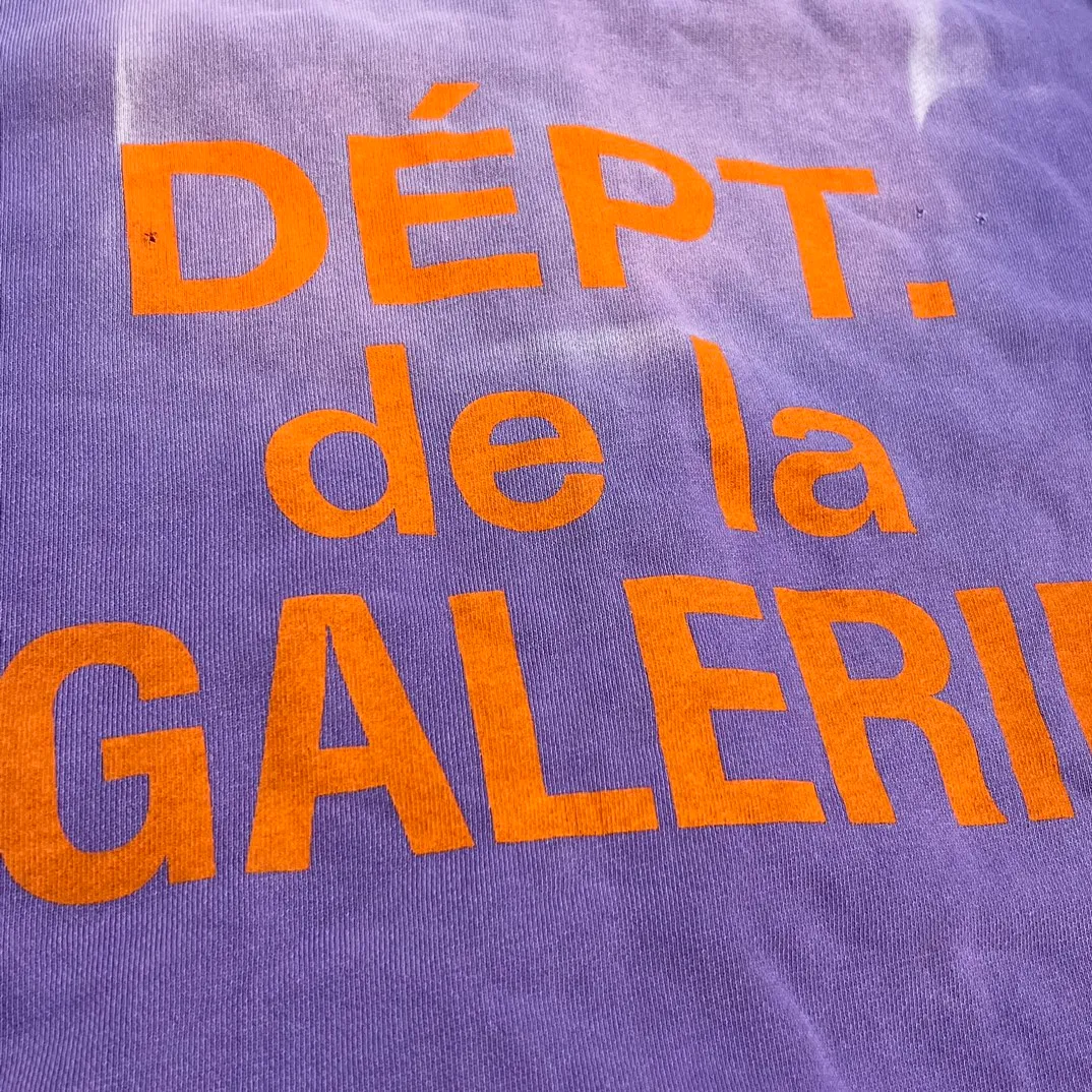 The same style as the owner GALLERY DEPT. FRENCH ZIP HOODIE water corrugated French zipper hole hoodie, sun washed purple, washed purple S-XL, ready-to-wear dyeing, hand-stitched and heavy-weighted, faded, super-heavy washing, hand-hanging holes, bone edges turned white, molded and customized with G LOGO zipper